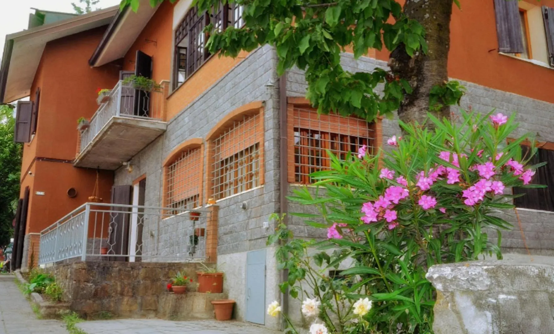 Appartamento Wildwood Cottage Serramazzoni Italia